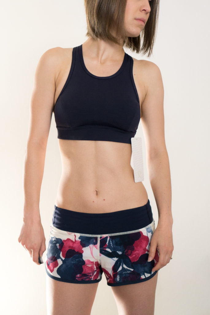 sports bra with pocket for iphone