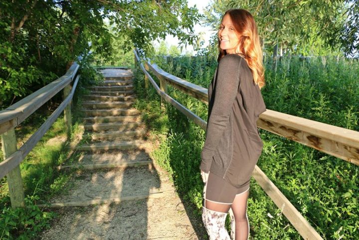 lululemon-black-unity-pullover-2