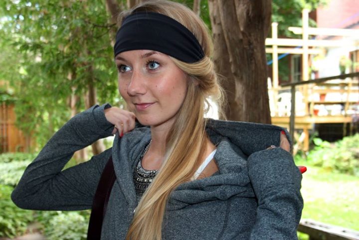 lululemon-heathered-black-find-your-centre-wrap