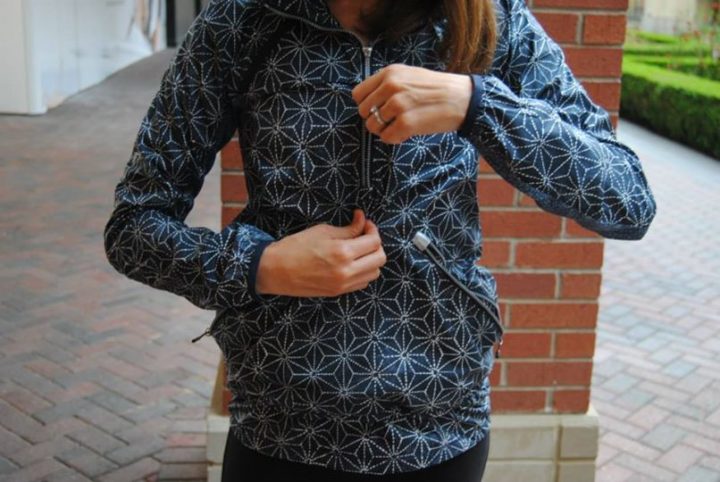 lululemon-sashico-star-inkwell-miss-misty-pullover