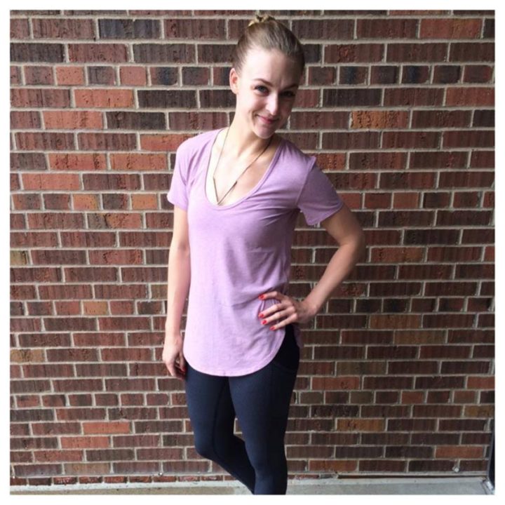 lululemon-heathered-mauvelous-5-year-yogini-short-sleeve-tee
