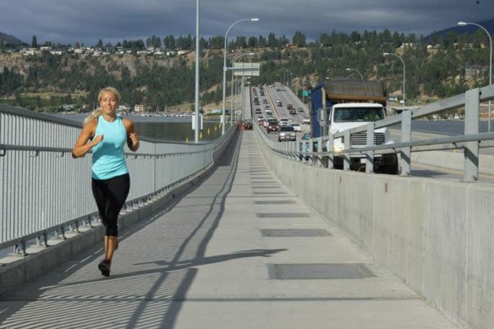 lululemon-heathered-angel-blue-swiftly-tech-tank
