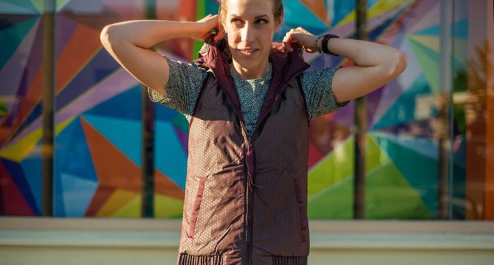 lululemon-bordeaux-drama-gradient-dot-reversible-chilly-chill-puffy-vest