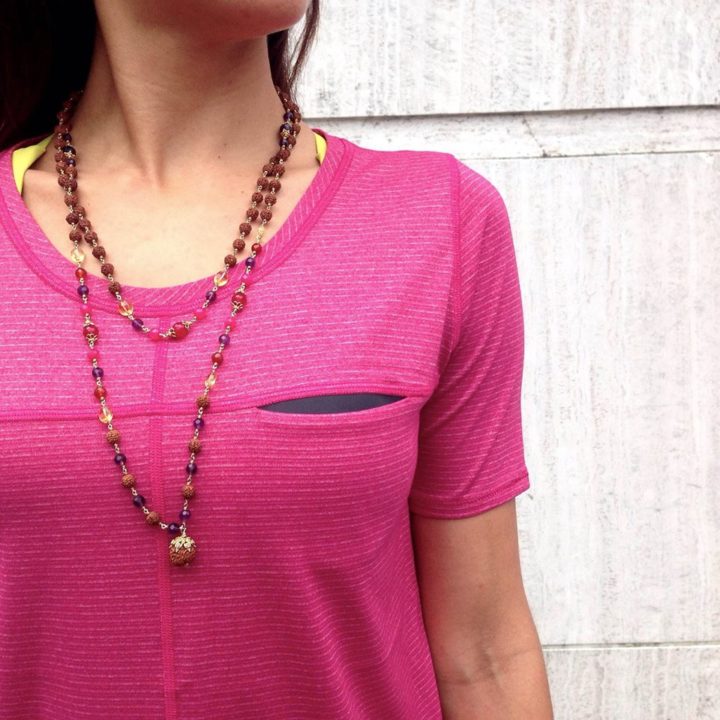 lululemon-bumble-berry-run-away-tee