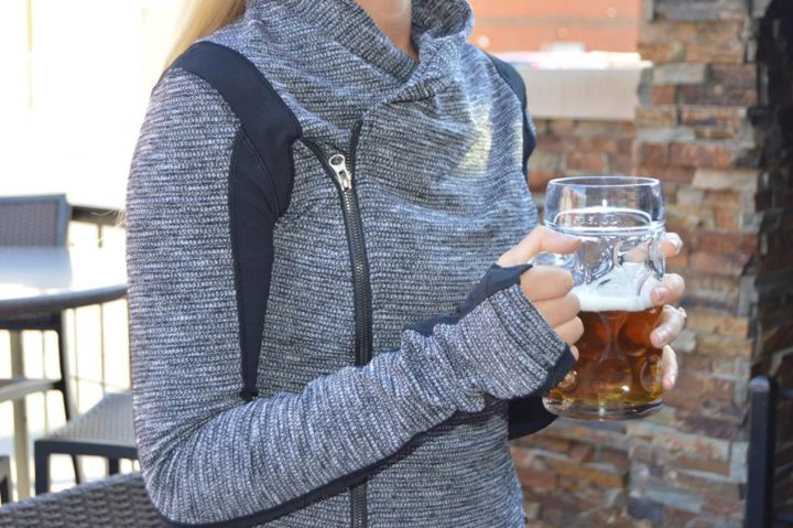 lululemon-coco-pique-bhakti-yoga-jacket
