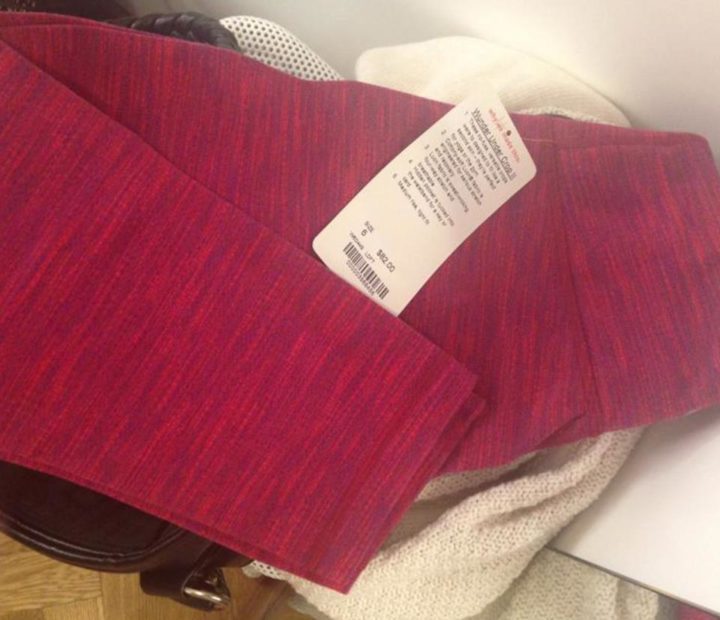 lululemon-diamond-jacquard-space-dye-flaming-tomato-wunder-under-crops-wuc
