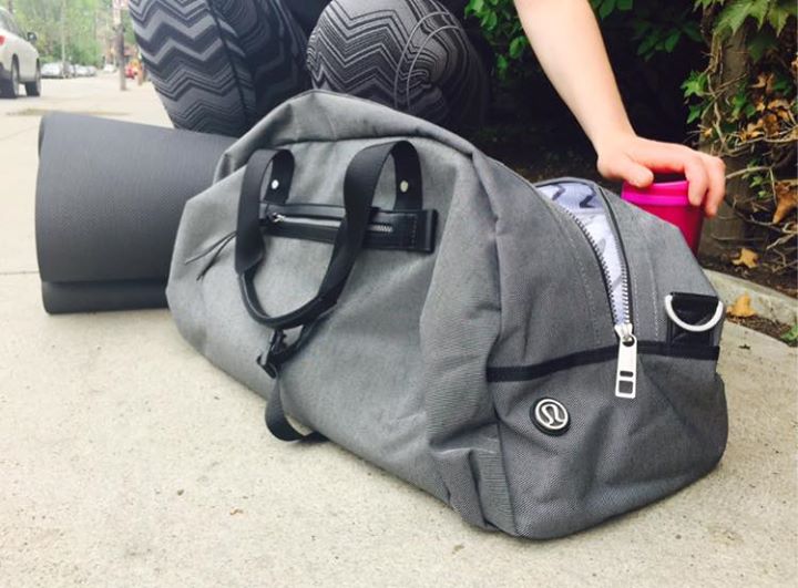 lululemon small duffle