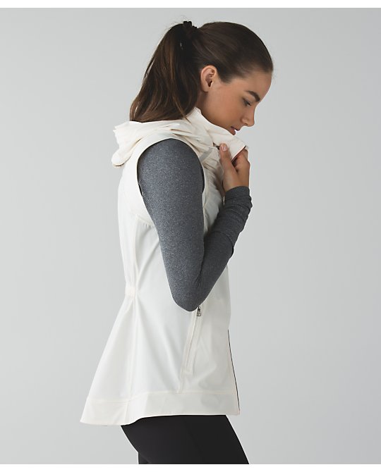 lululemon vest with hood