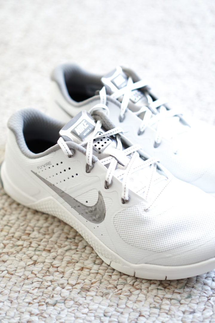 Nike Metcon 2 in summit white